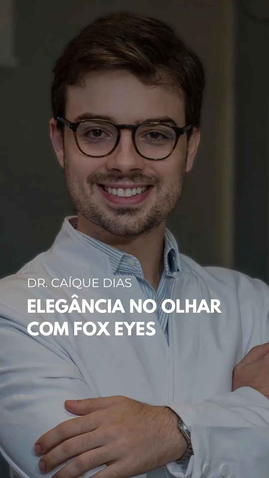 Olhar feminino em close, com a cauda da sobrancelha em destaque